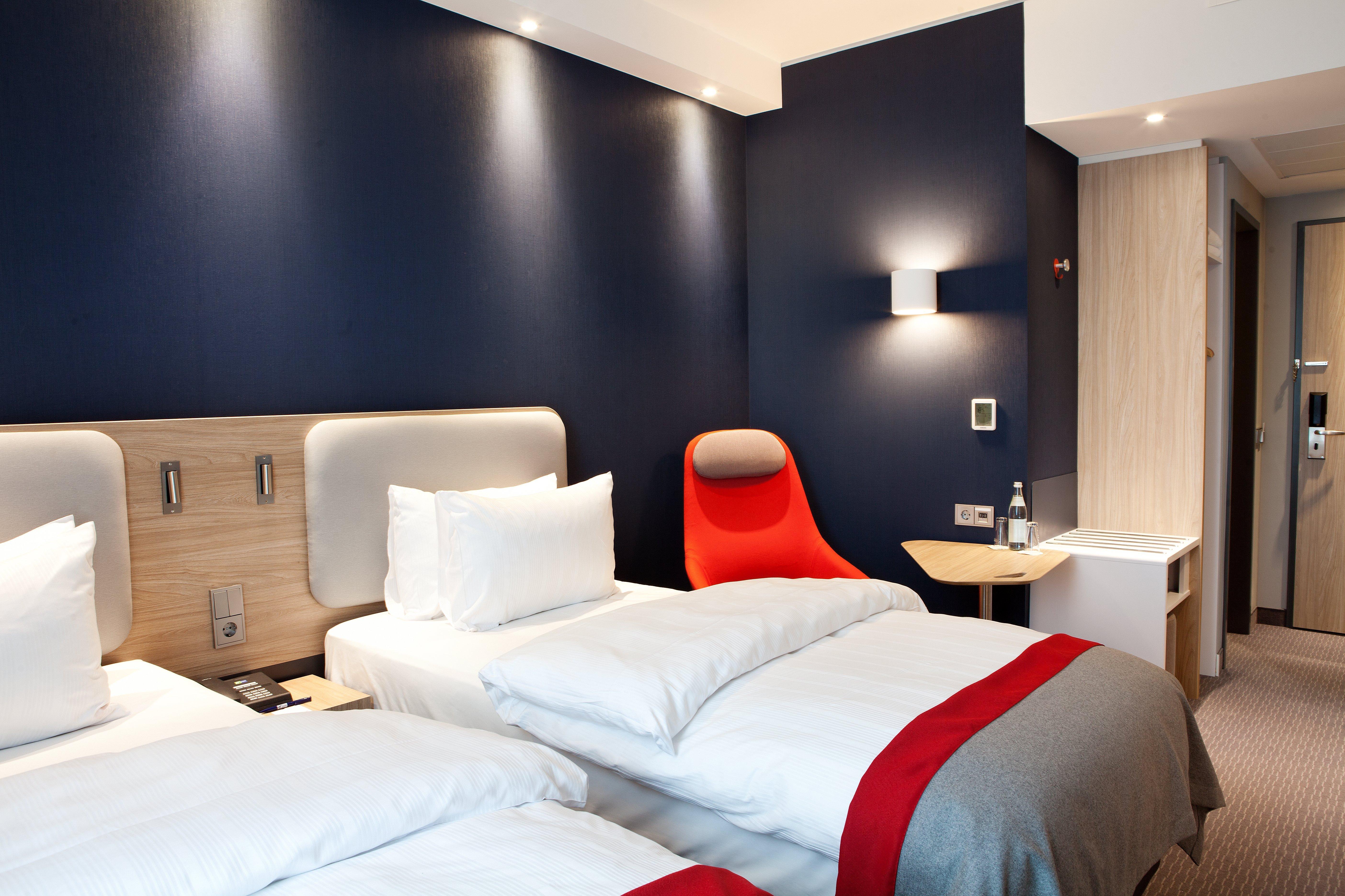 Holiday Inn Express - Saarbrucken, An Ihg Hotel Eksteriør billede